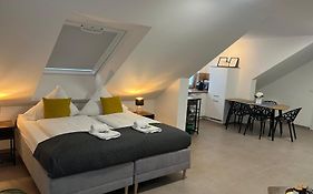 Heaven Homes Pader-Stars